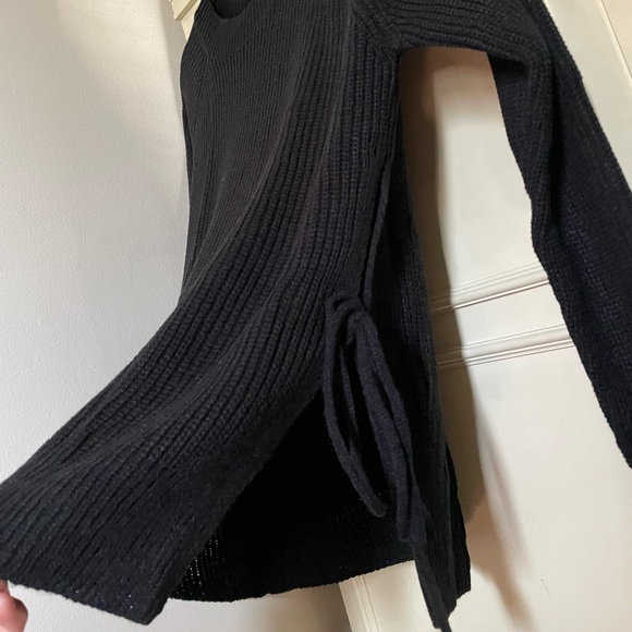 Asymmetric Open Hem with a Tie Sweater - Picture 2 of 3